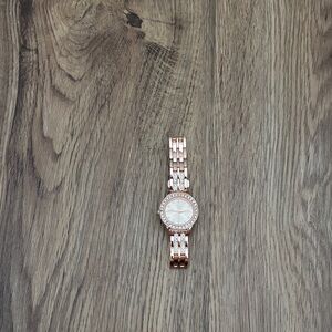 Elegant Rose Gold Women's Watch